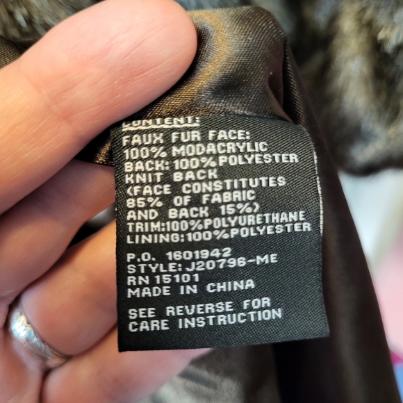 Vintage Jones New York Womens Faux Fur Mink Coat Plush Texture - Size M - Picture 5 of 5